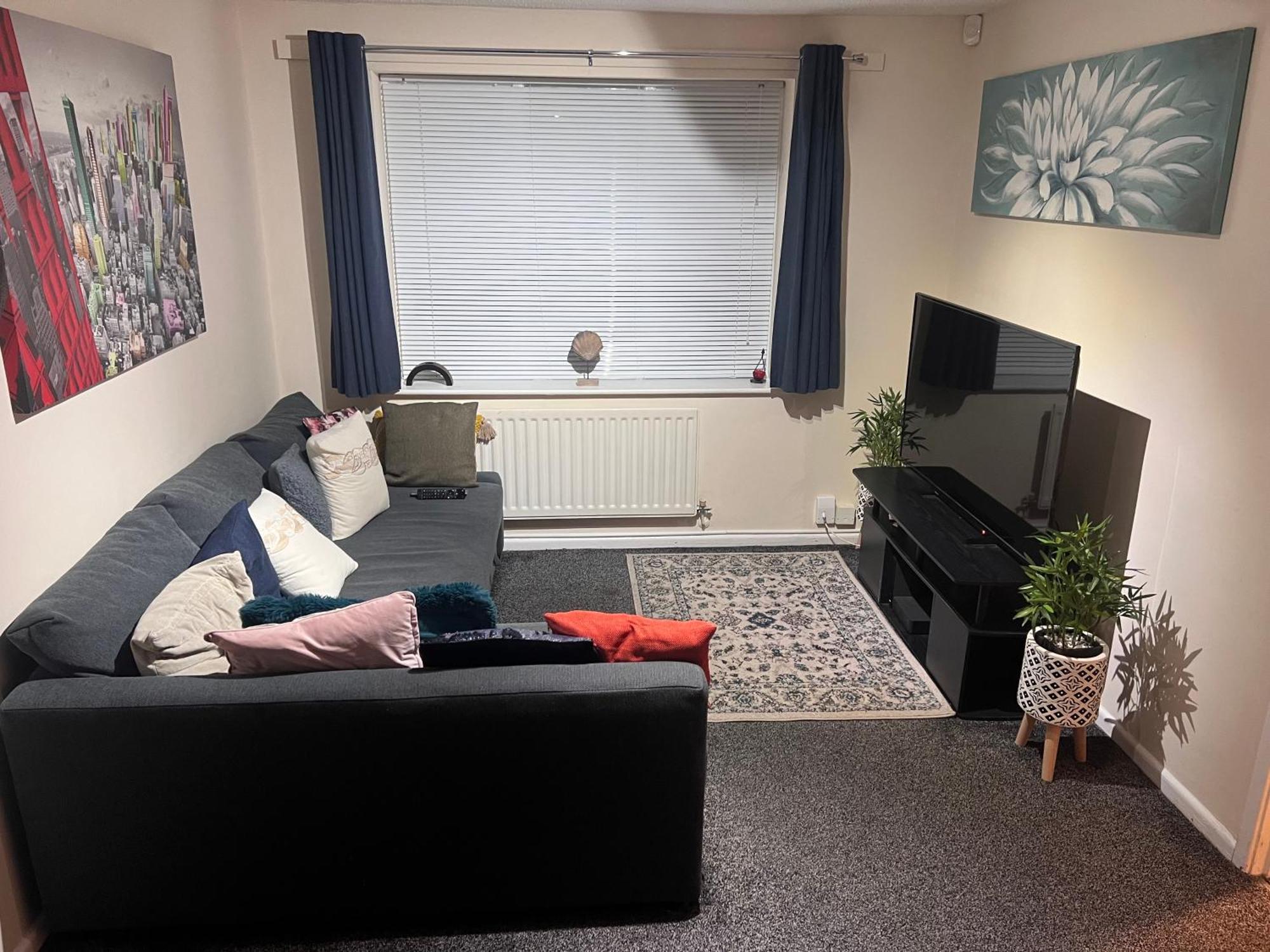 New Manchester Getaway Home - Free Gated Parking With Fob Exterior foto