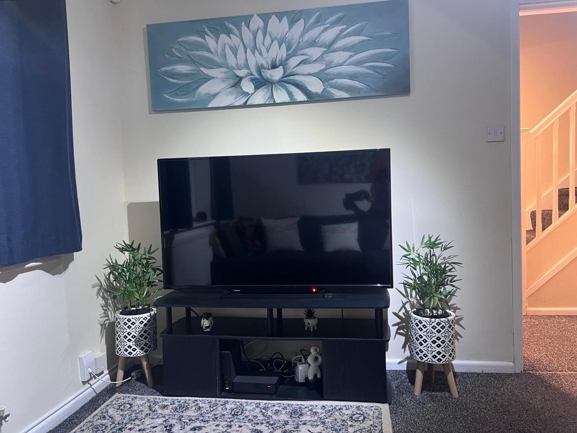 New Manchester Getaway Home - Free Gated Parking With Fob Exterior foto